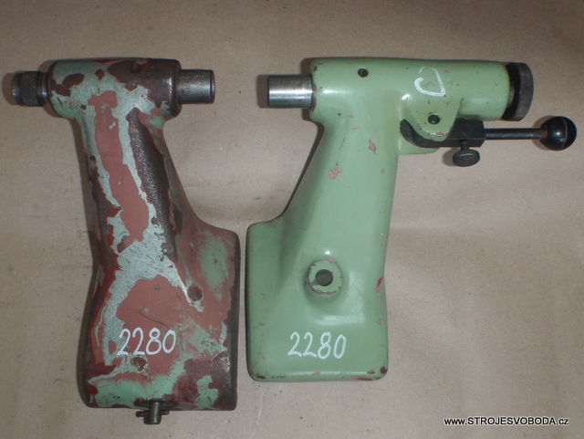 Pravý a levý koník na brusku BN 102 B (02280.JPG)